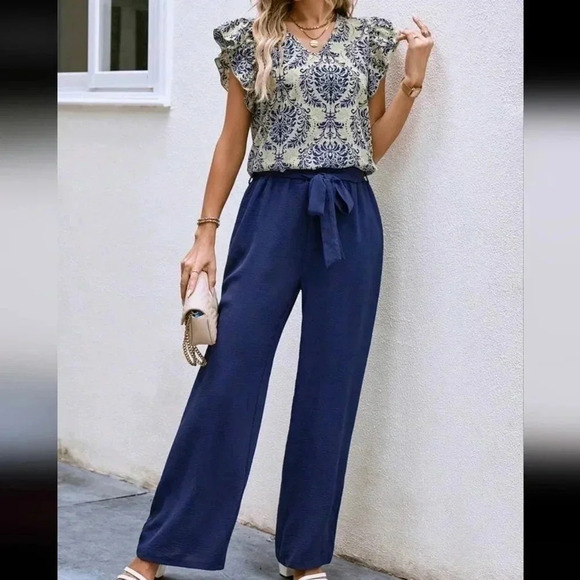 Graphic Print Butterfly Sleeve Top & Belted Wide Leg Pants - Picture 1 of 6